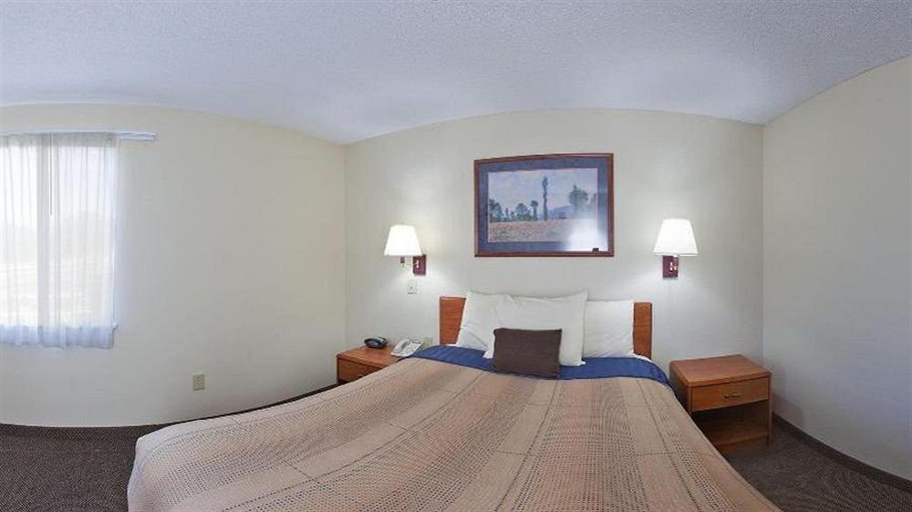แคนเดิ้ลวูด สวีท นิวพอร์ต นิวส์-ยอร์กทาวน์ Hotel นิวพอร์ตนิวส์ ภายนอก รูปภาพ