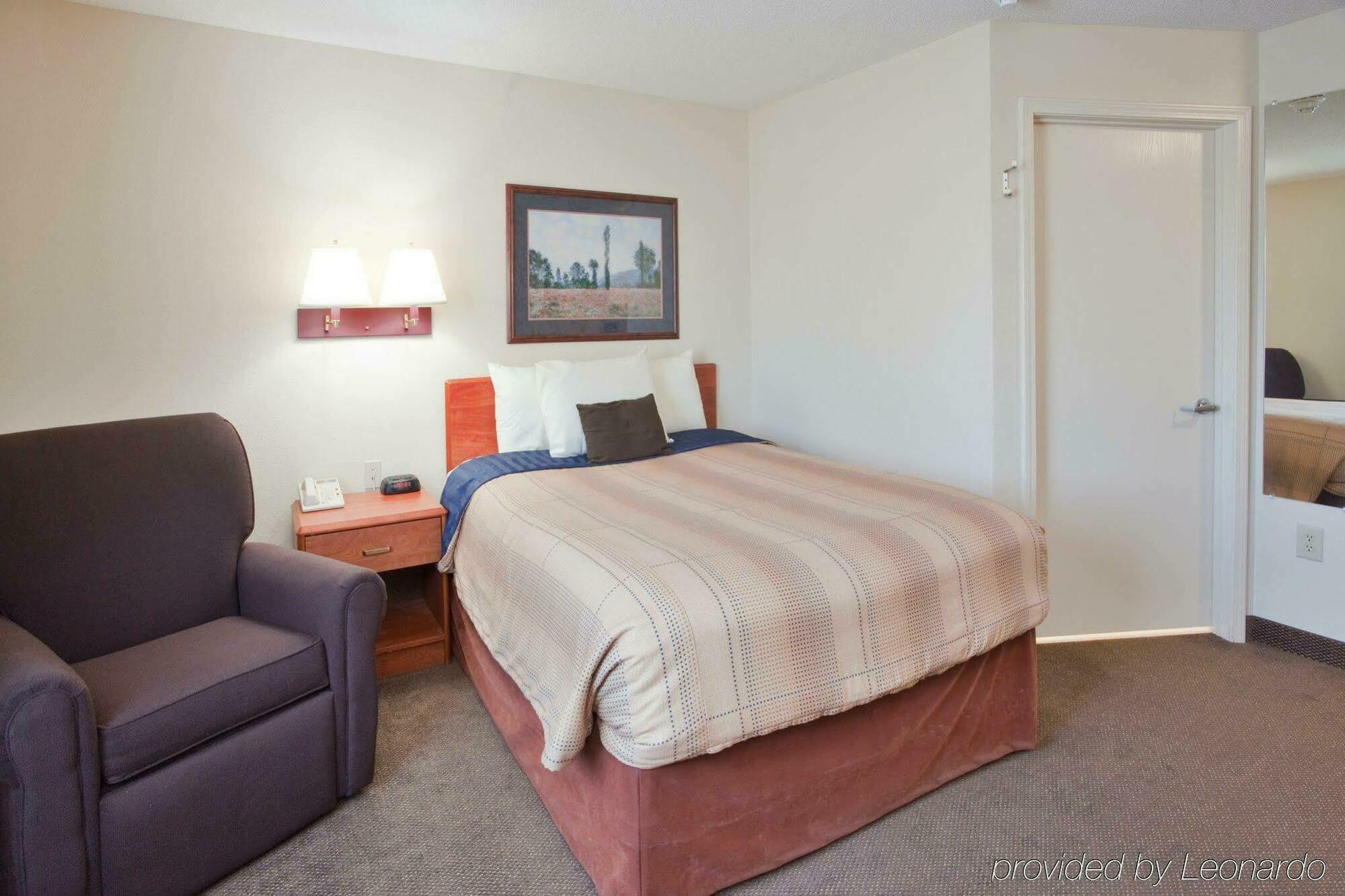 แคนเดิ้ลวูด สวีท นิวพอร์ต นิวส์-ยอร์กทาวน์ Hotel นิวพอร์ตนิวส์ ภายนอก รูปภาพ